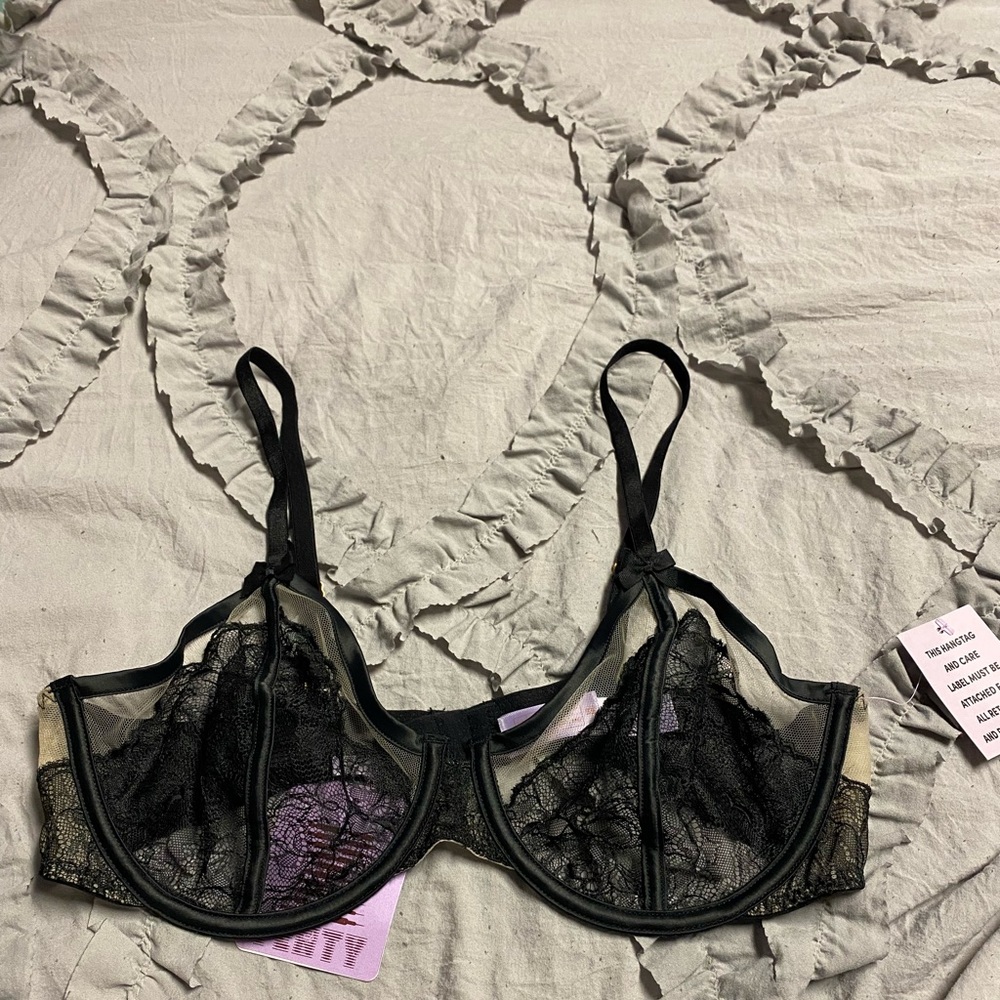 SAVAGE X FENTY NEW BRA